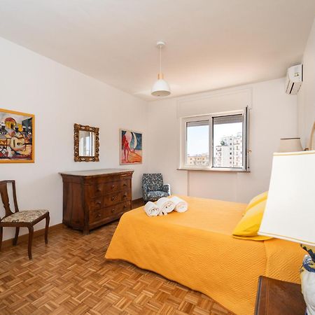 Appartamento Casa Sole Napoli Esterno foto